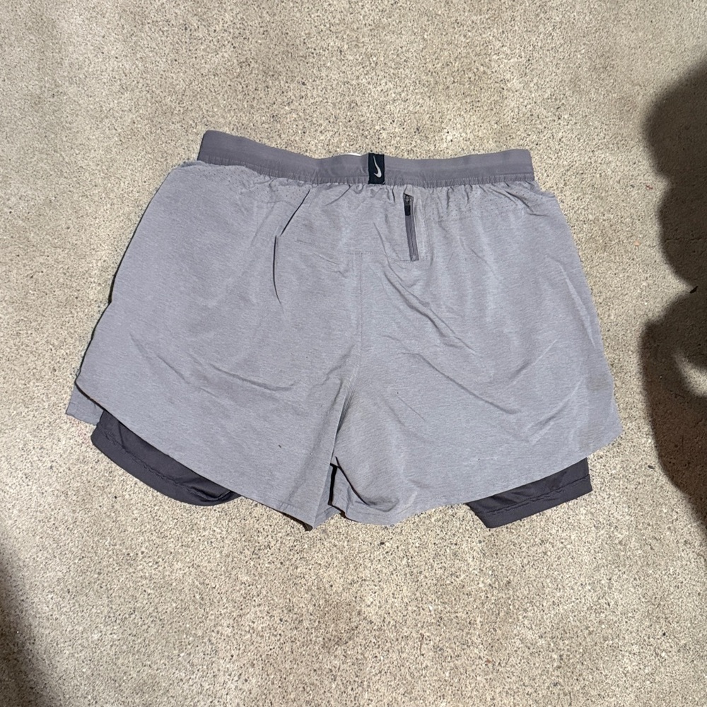 Nike Men's Athletic Shorts in Gray - Picture 3 of 3